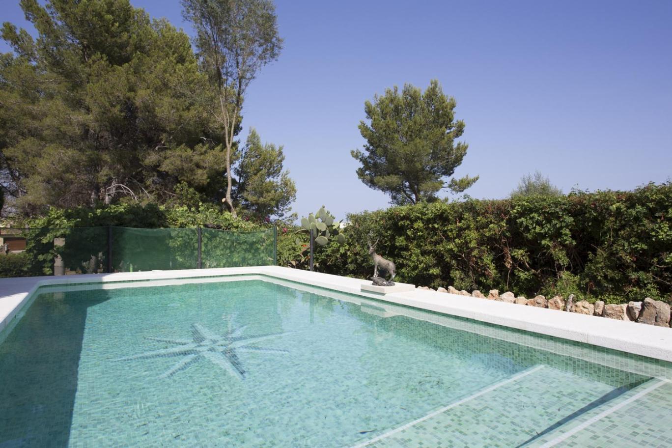 Villa With Private Mountain Ideal Runners Trailers Near Beach Approx 5 Min Walking Beach,Property Belong Puerto Pollensa Villas And Apartments Exterior photo